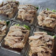 ข้าวมันไก่อาฮง หน้าสงวนหญิง