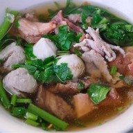 กะเพราแซ่บ