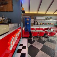 Classic Car Diner