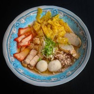 ร้านก๋วยเตี๋ยวตา-ยาย  หนองแค หนองแค