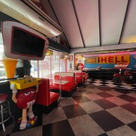 Classic Car Diner