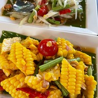 เมนูของร้าน เจริญคาเฟ่ แม่สอด