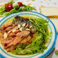 ตำละยำ ข้าวหน้าหมูย่าง