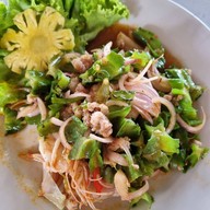 เมนูของร้าน หาดปลื้มสุข