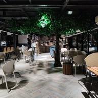 บรรยากาศ On The River Cafe’