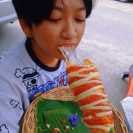 คอร์นด็อกชีสอินดี้ ซอยมังกร