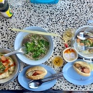 ร้านงามตา