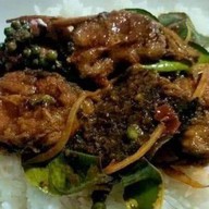 ข้าวขาหมูคุณลุง&ตามสั่ง by ต้อย สาขาหลัก