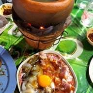 เมนูของร้าน เจ๊ไก่ สะพานหัวช้าง BTS พญาไท