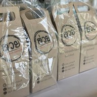 ส่วย กะหรี่ปั๊บจิ๋ว วิหารแดง