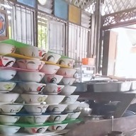 ก๋วยเตี๋ยวเรือคลองสระบัว