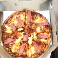 Domino's Pizza สีลม