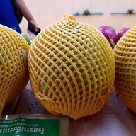 ร้าน เจ๊นกผลไม้สด