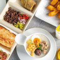 PangYim Cafe Breakfast, Bakery & Coffee ถนนประเสริฐมนูกิจ
