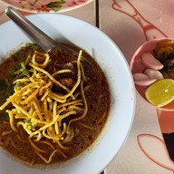 ข้าวซอยป้าไพ