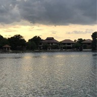 Amorn Lake Front มบ.สัมมากร