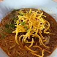 ข้าวซอยป้าไพ