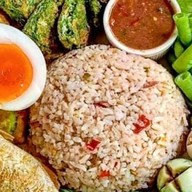 ร้านข้าวคลุกน้ำพริกอ่างทอง