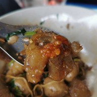 เนื้อตุ๋น-หมูตุ๋น ชามดิน เคหะท่าทราย