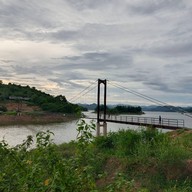 บรรยากาศ สะพานแขวนแก่งกระจาน