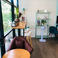 Reef Cafe' no.9 ร้านกาแฟ & เค้กอร่อย รีฟ คาเฟ่ นัมเบอร์ไนน์