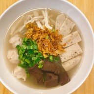 355CAFE’&ก๋วยจั๊บญวนอุบล หน้าตลาดสี่มุมเมือง