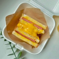 ชูวิช (Choowich:แซนด์วิชไส้ทะลัก)