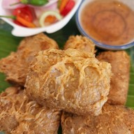 ข้าวปลา Chiangmai 89 Plaza