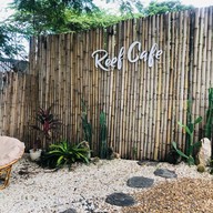 Reef Cafe' no.9 ร้านกาแฟ & เค้กอร่อย รีฟ คาเฟ่ นัมเบอร์ไนน์