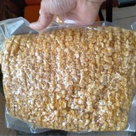 แม่เหรียญ หมูกรอบหางระเบิด สาขาบางปะอิน