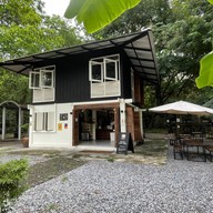 Baan Cool Cafe' & Arts Space
