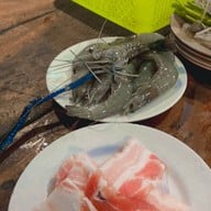 อิ่มเอมหมูกระทะ