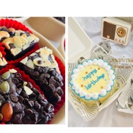 ขนมบ้านแอม (kanom ban amp)