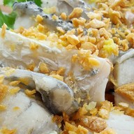 ปิ่นทองก๋วยเตี๋ยวปลา สามยอด