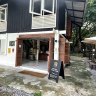 Baan Cool Cafe' & Arts Space