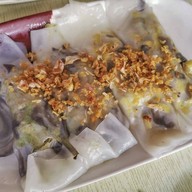 ครัวแต้จิ๋ว คั่วไก่ หมูแดงเตาถ่าน  since 1973 นิมิตใหม่