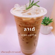 Hippie Holiday Cafe. Croffle ครอฟเฟิล & Tea ชา & Homemade Greek Yogurt กรีกโยเกิร์ต สาขา 1 ใกล้ BTS สายหยุด