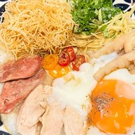ข้าวหมูทอด/ส้มตำคุณหนู ซอย.9 เศรษฐกิจ ซ.9