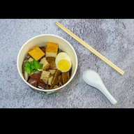 ก๋วยจั๊บน้ำข้น (ร้านจั๊บจั๊บน้ำข้น) จั๊บจั๊บน้ำข้น