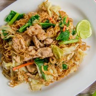 หนึ่งเจริญโภชนา วารินชำราบ