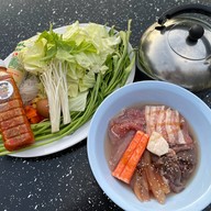 เปาปันหมูกระทะ ถนนข้าวหลาม
