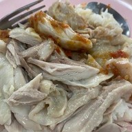 ต้นงามศูนย์รวมของอร่อย