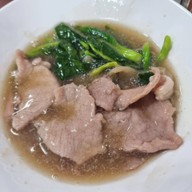 ราดหน้าโรงเหล็ก และอาหารตามสั่ง สุขุมวิท 71