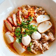 หมูปิ้งสูตรโบราณ สูตรเด็ดในตำนาน เส้นสนามบินหาดใหญ่