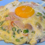 ใส่ใจไข่เจียว กาดมาลิน  หน้ามอ (โซนลานดินกลิ่นหอม)