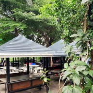 บรรยากาศ อิ่มปลาเผา พระราม 5