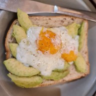 เมนูของร้าน ปลูกรัก Pretty Healthy ชั้น 2 ห้างแอมไชน่าทาวน์ ถนนเจริญกรุง 23-25