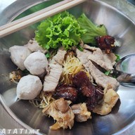 เมนูของร้าน เพ็ญพริกเผ็ด