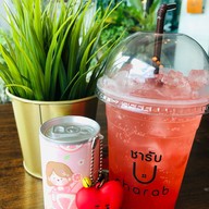 Big Bang and Charab Cafe (halal food)