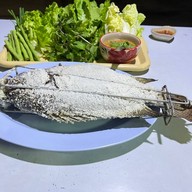 กะเพราโคขุน(พริกแห้ง)